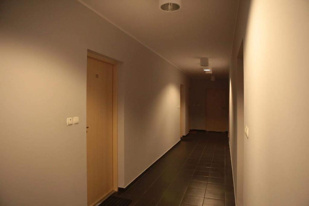 Apartemen studio 35 m² dengan 1 kamar mandi pribadi di Pusat Kota Poznan Bagian luar foto