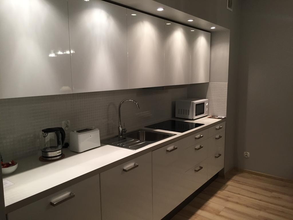 Apartemen studio 35 m² dengan 1 kamar mandi pribadi di Pusat Kota Poznan Bagian luar foto