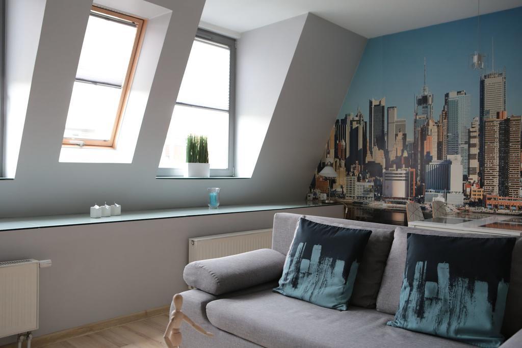 Apartemen studio 35 m² dengan 1 kamar mandi pribadi di Pusat Kota Poznan Bagian luar foto