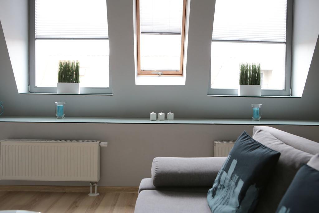 Apartemen studio 35 m² dengan 1 kamar mandi pribadi di Pusat Kota Poznan Bagian luar foto