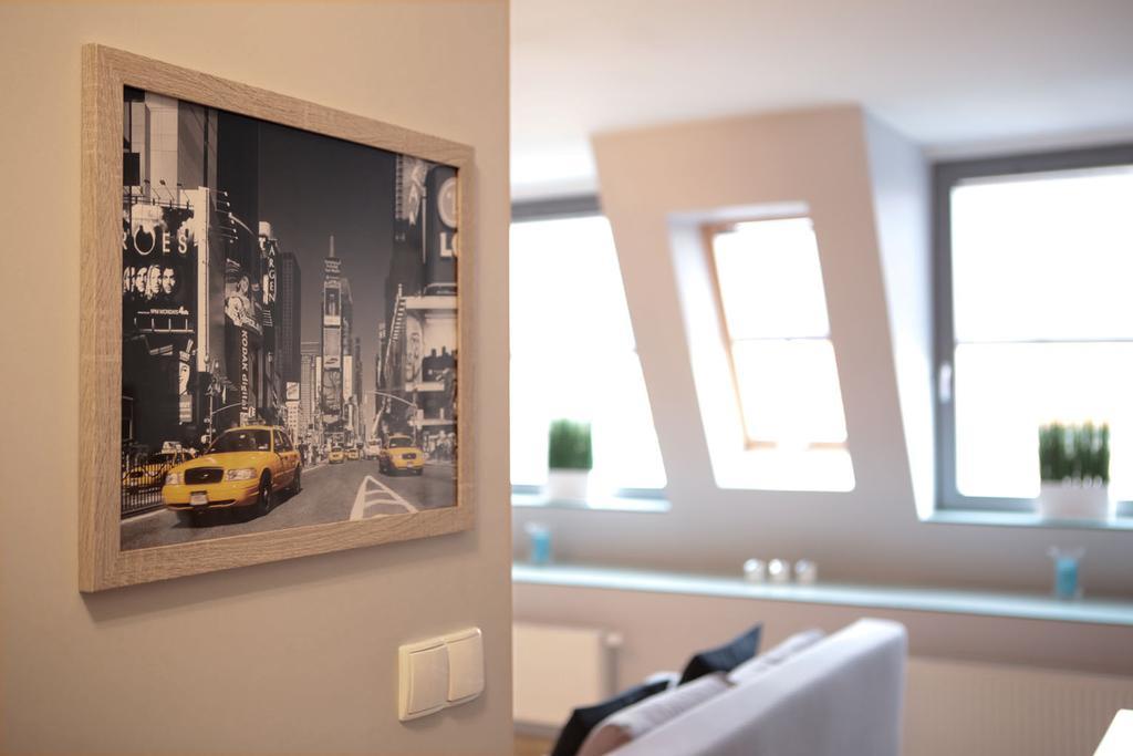 Apartemen studio 35 m² dengan 1 kamar mandi pribadi di Pusat Kota Poznan Bagian luar foto